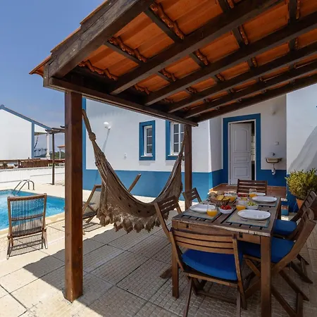 Casa Burgues Mar & Lagoa Hébergement de vacances Óbidos